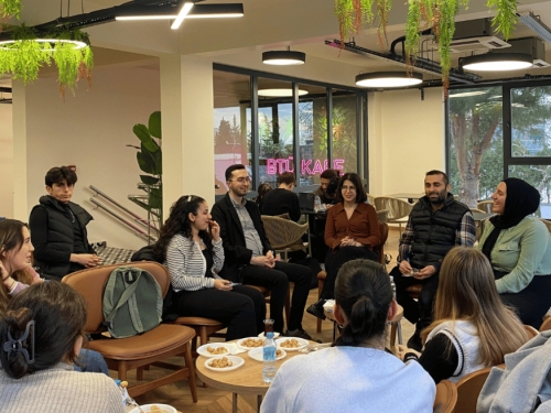 Meeting Time on Campus - Gürkan IŞIK