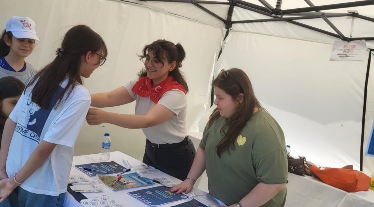 Endüstri ve Dijital Dönüşüm Topluluğu, 2. Bursa Gençlik Şenliği’nde Yoğun İlgi Gördü