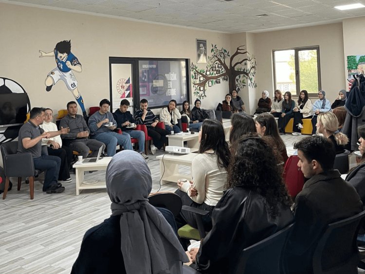 Meeting Time on Campus : Kemal Uysal